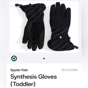 Spyder Girls ski gloves NWT